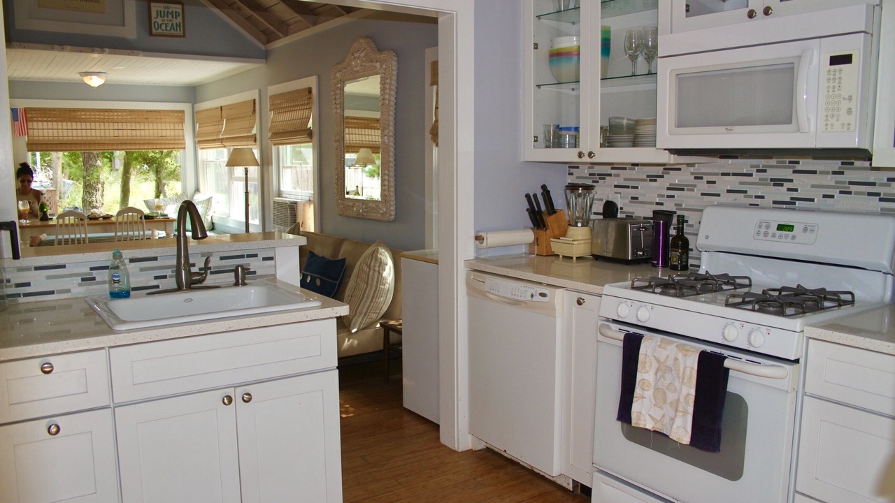 Photo of Kitchen in Ocean Bay Park
