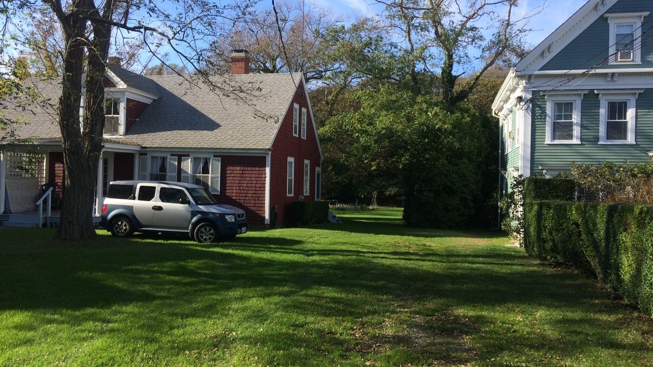 Photo of Outdoor in Commercial Street