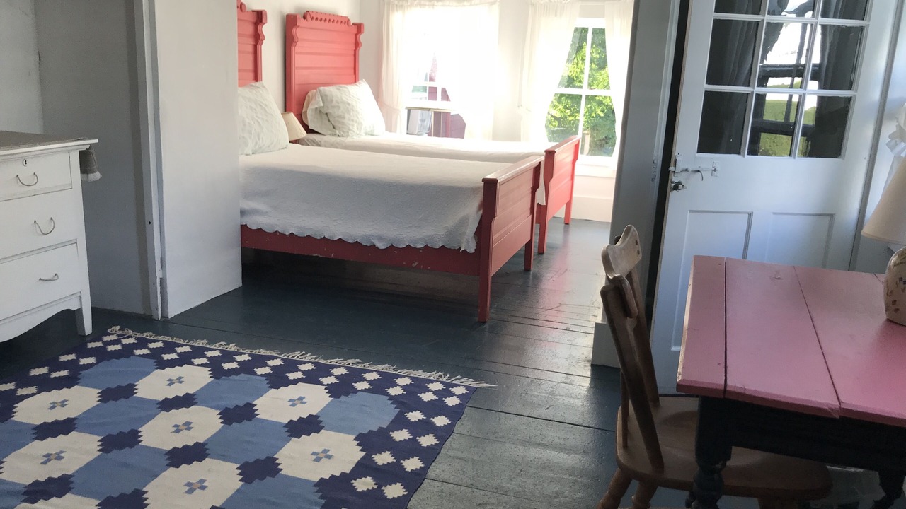 Photo of Bedroom in Commercial Street
