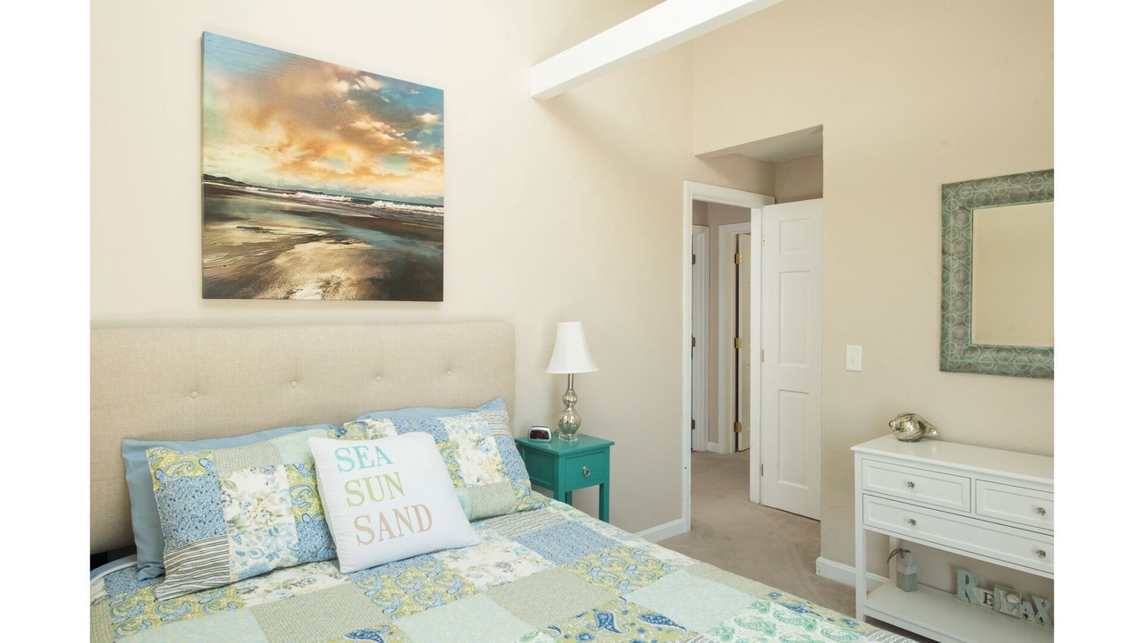 Photo of Bedroom in Dennis