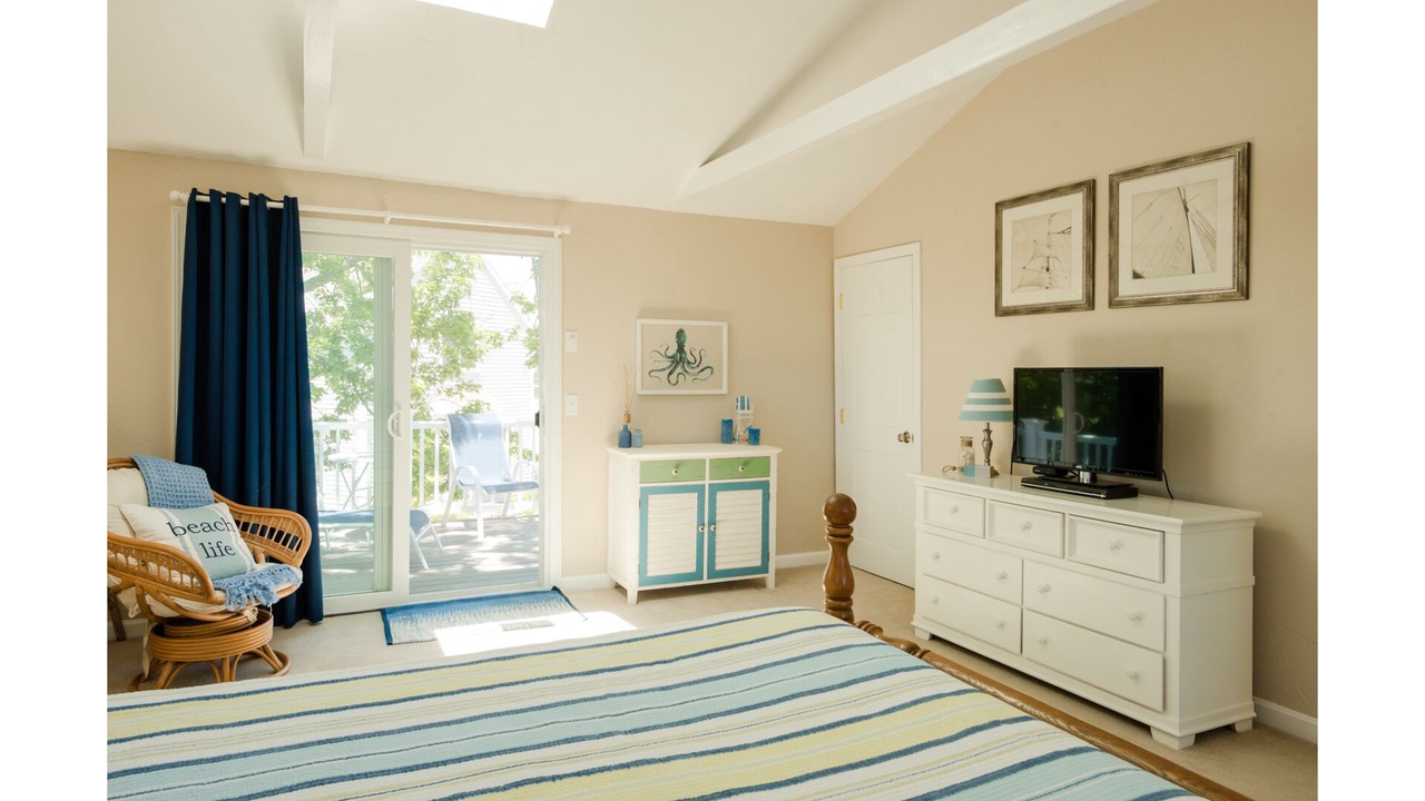 Photo of Bedroom in Dennis