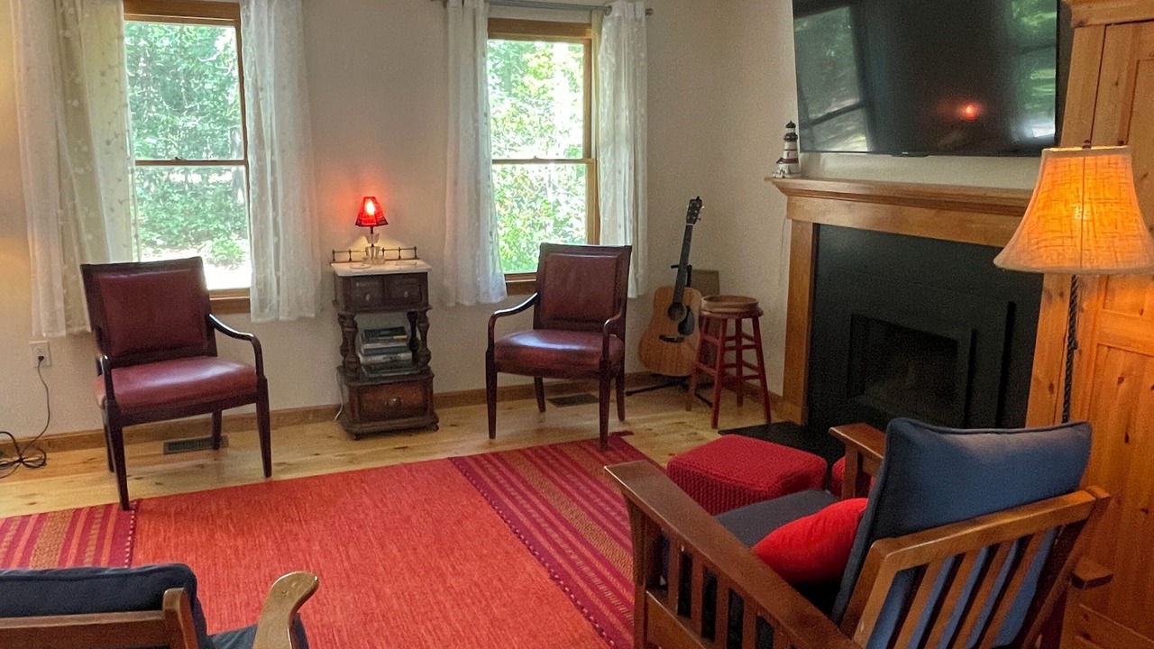 Photo of Livingroom in North Eastham