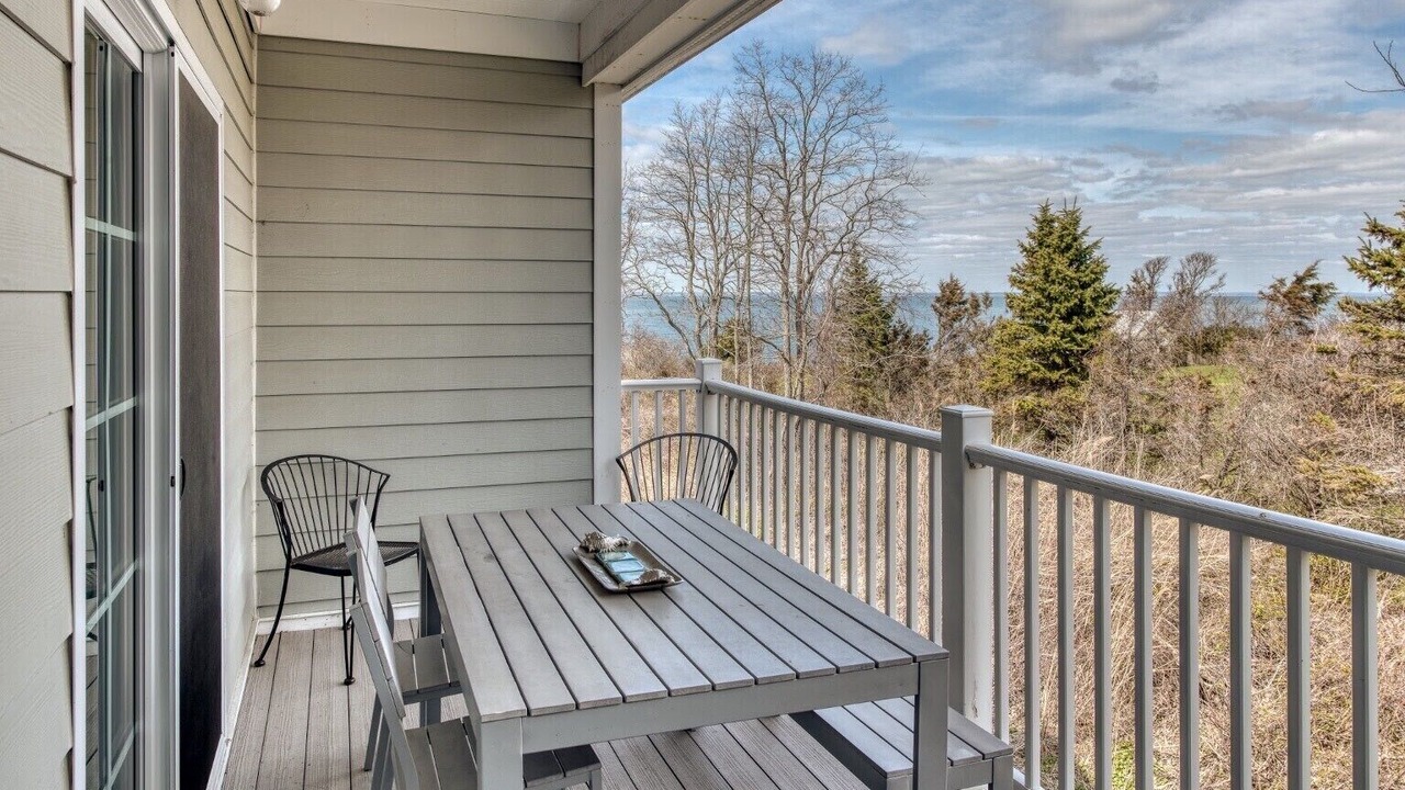 Photo of Outdoor in Greenport West