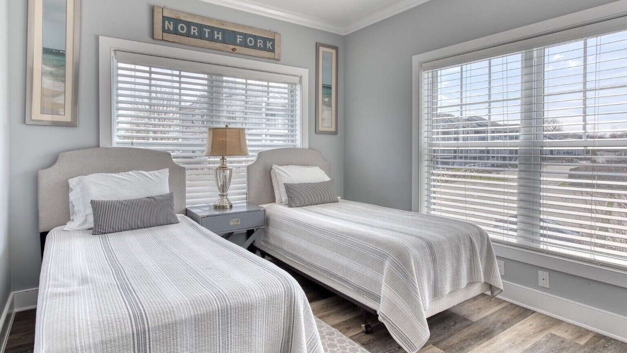 Photo of Bedroom in Greenport West