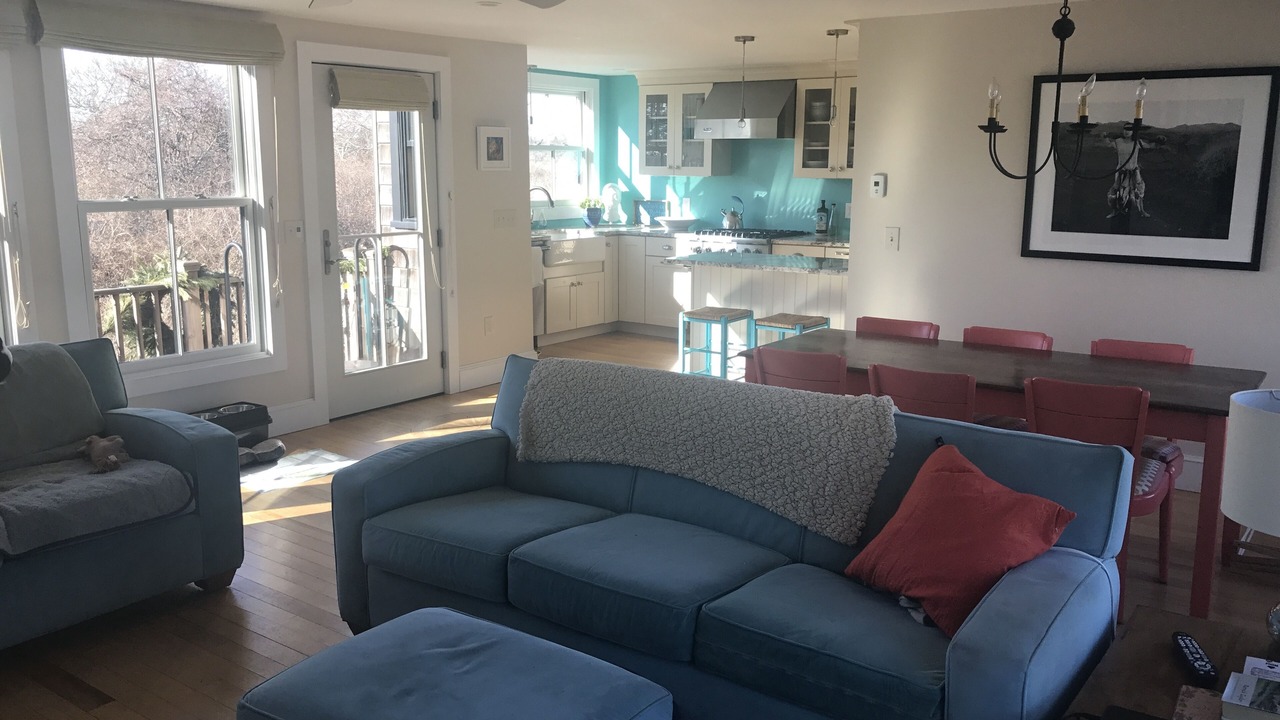 Photo of Livingroom in South Kingstown