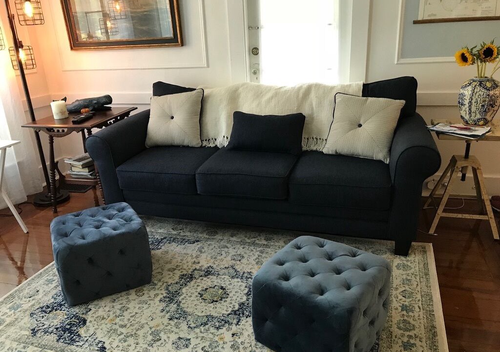 Photo of Livingroom in Top of the Hill