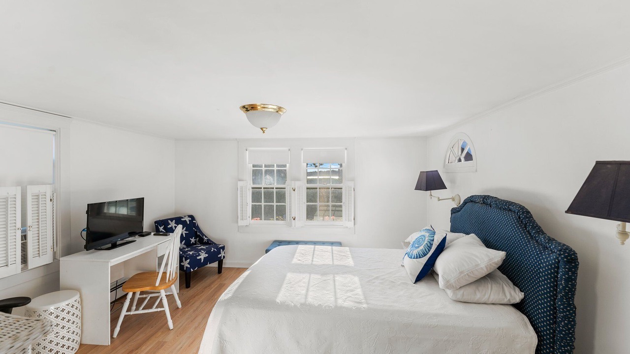 Photo of Bedroom in Easton's Point