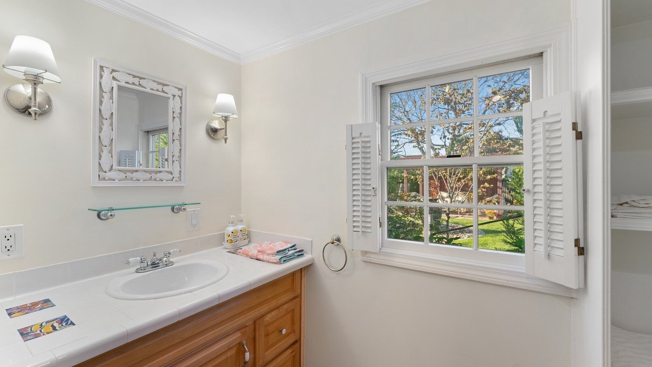 Photo of Bathroom in Easton's Point