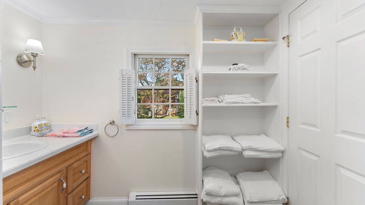 Photo of Bathroom in Easton's Point