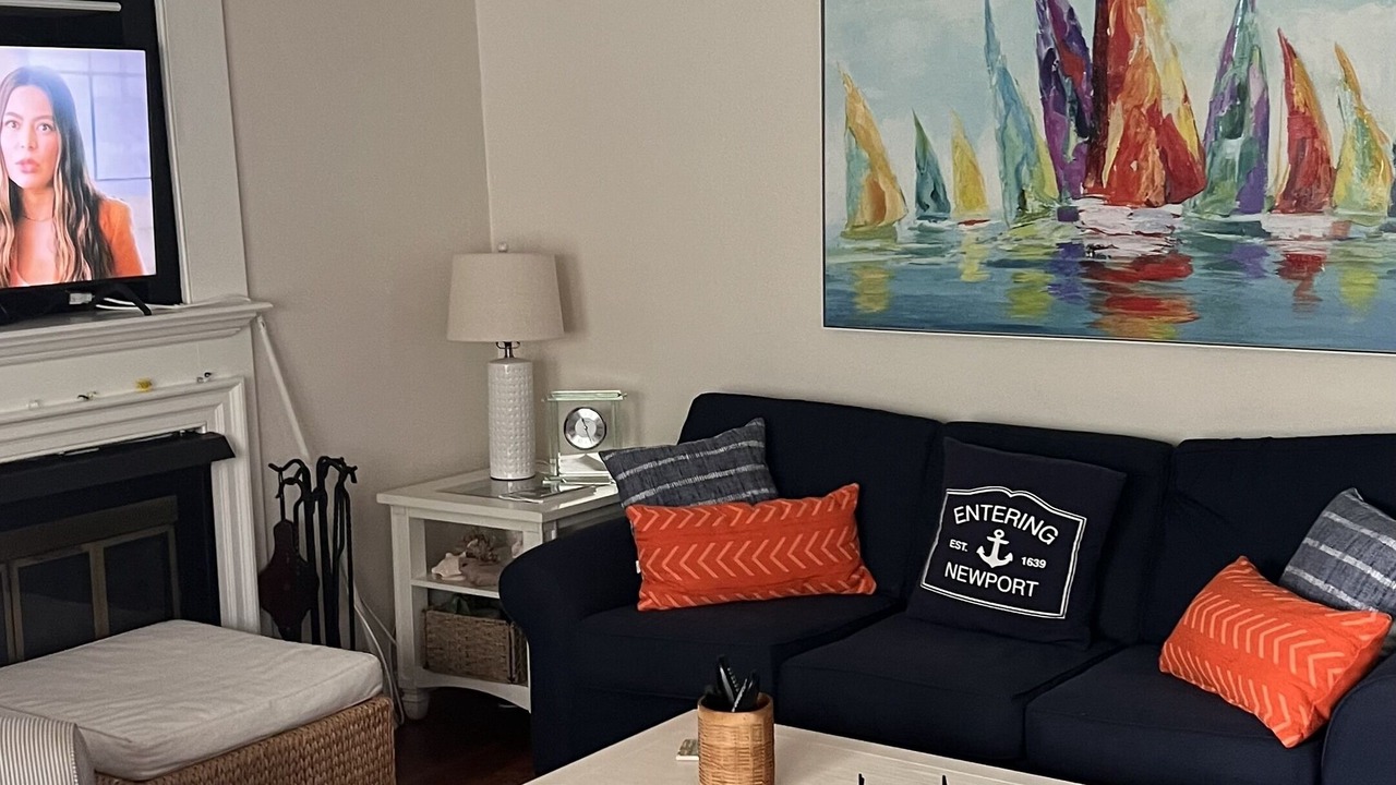 Photo of Livingroom in Newport East