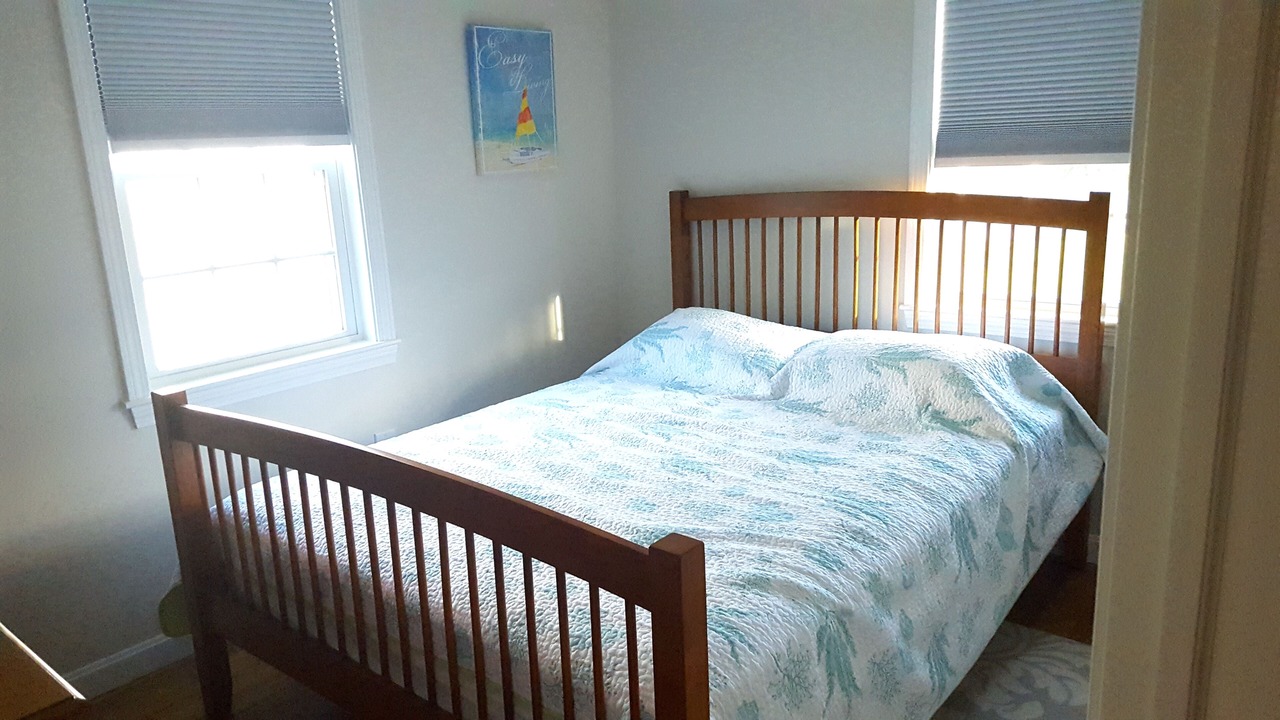 Photo of Bedroom in West Yarmouth