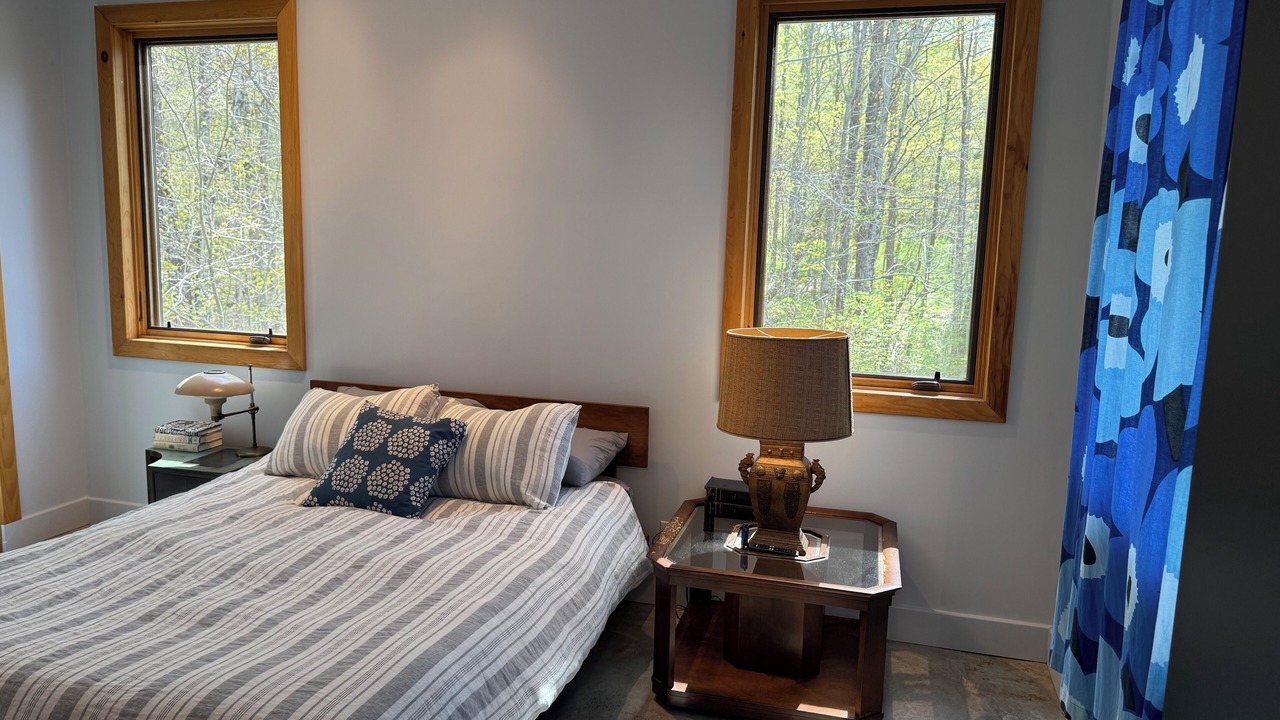 Photo of Bedroom in Cornwall Bridge