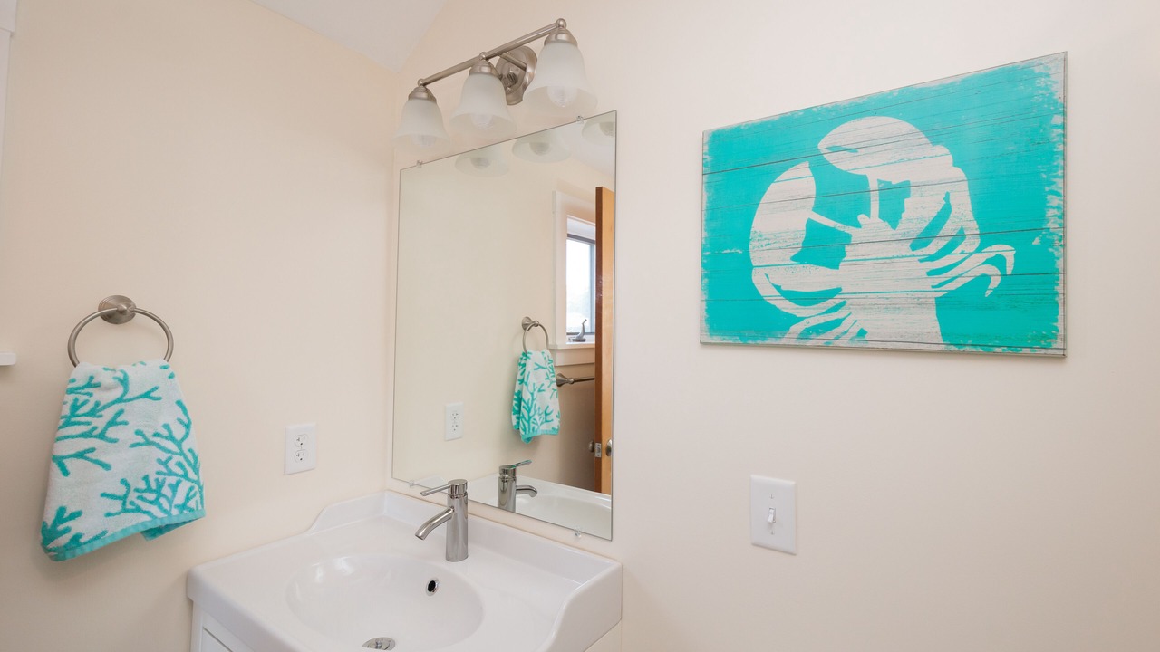 Photo of Bathroom in Yachting Village