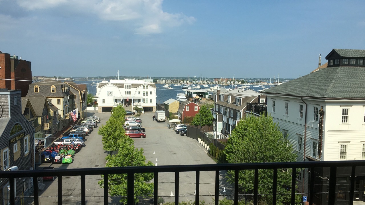 Photo of Patio Balcony in Yachting Village