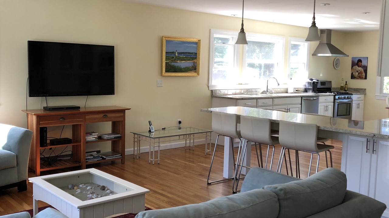 Photo of Livingroom in Edgartown