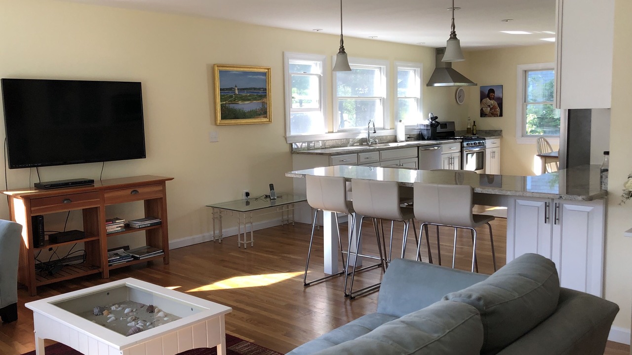 Photo of Livingroom in Edgartown