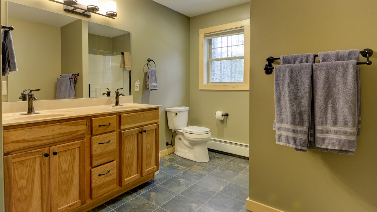 Photo of Bathroom in Alpine Village