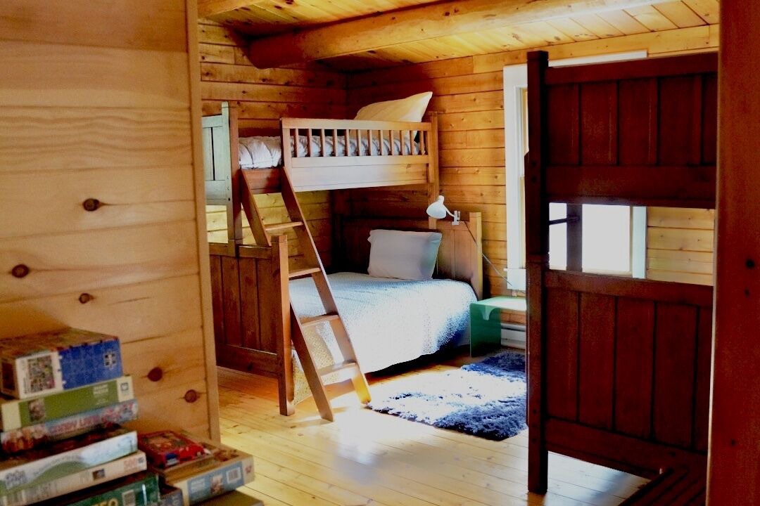 Photo of Bedroom in Sullivan