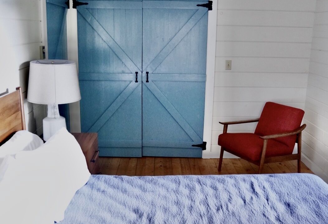 Photo of Bedroom in Sullivan