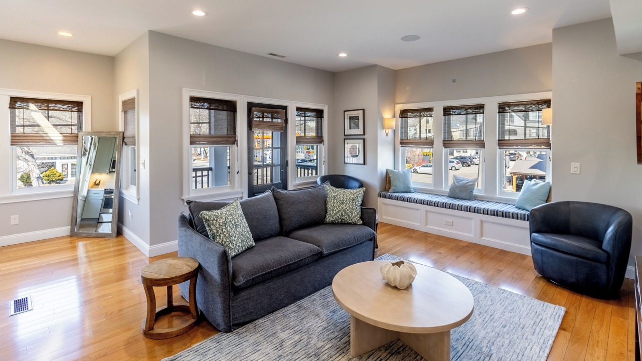 Photo of Livingroom in Fifth Ward