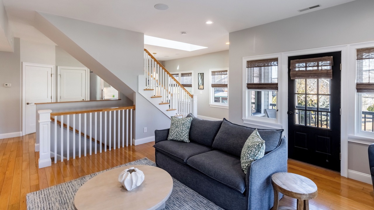 Photo of Livingroom in Fifth Ward