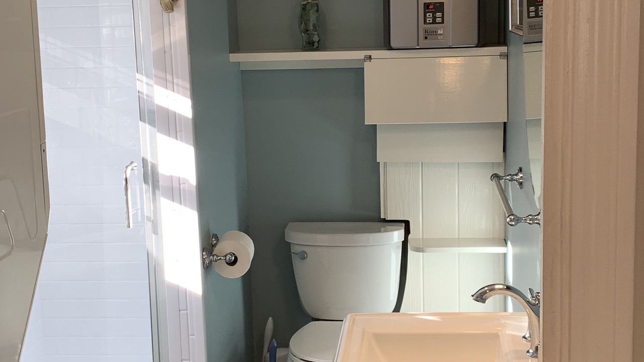 Photo of Bathroom in Easton's Point