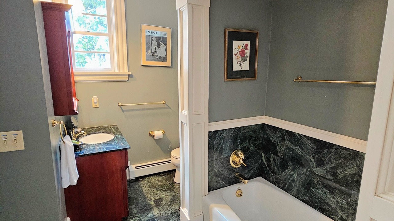Photo of Bathroom in North Conway