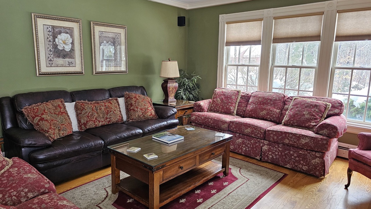 Photo of Livingroom in North Conway