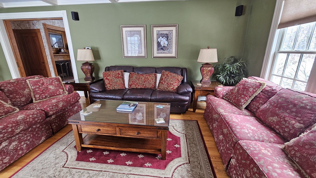 Photo of Livingroom in North Conway