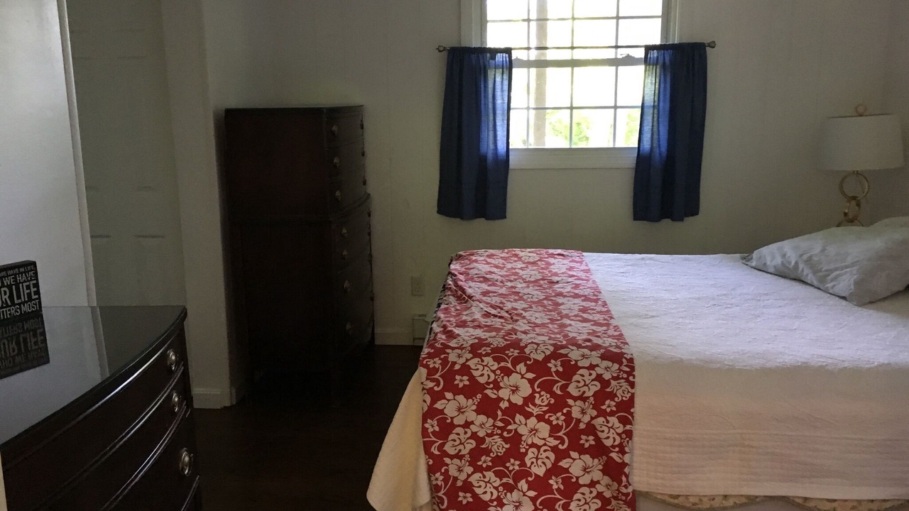 Photo of Bedroom in Narragansett Pier