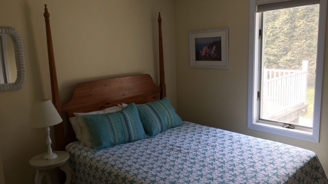 Photo of Bedroom in Bonnet Shores