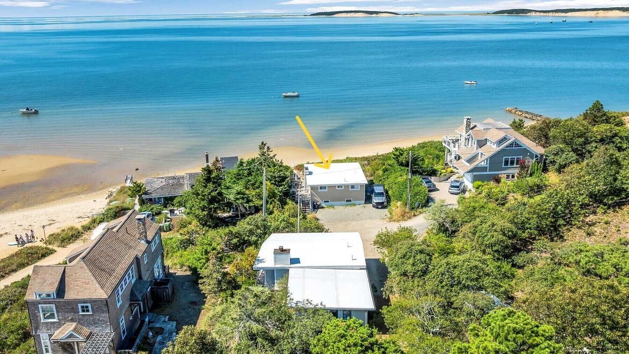 Photo of Others in Indian Neck Heights