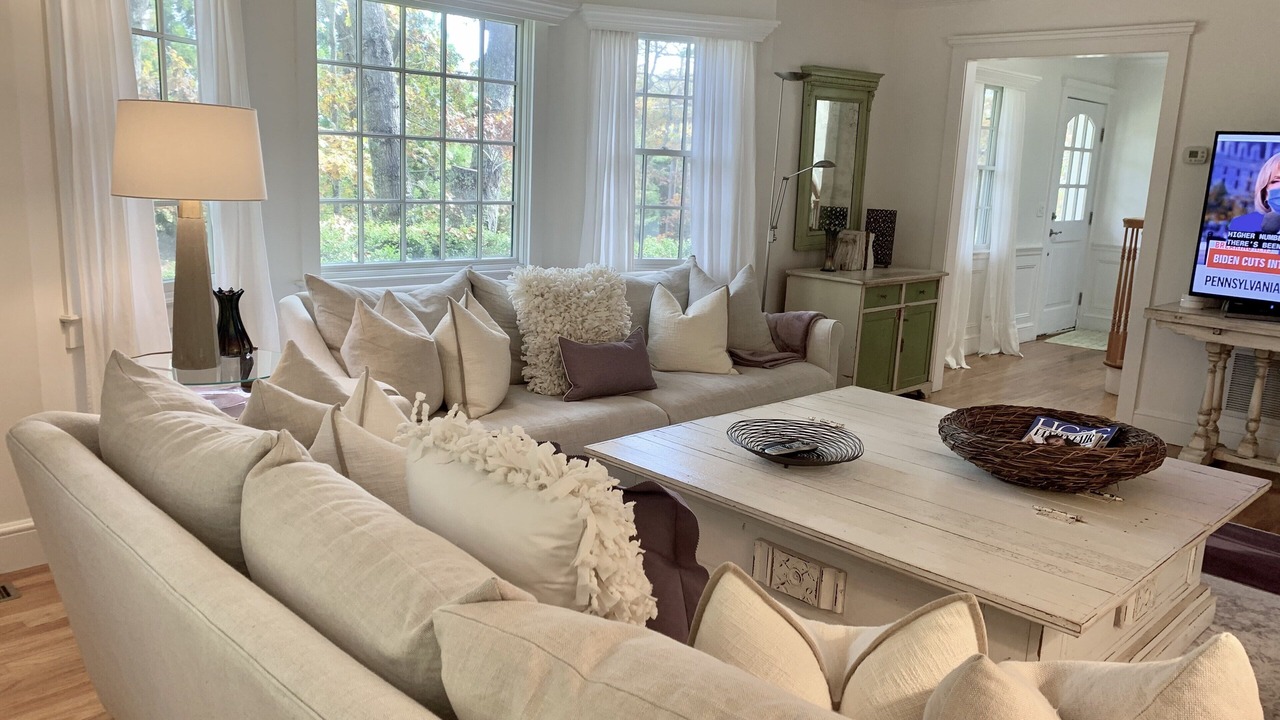 Photo of Livingroom in Water Mill