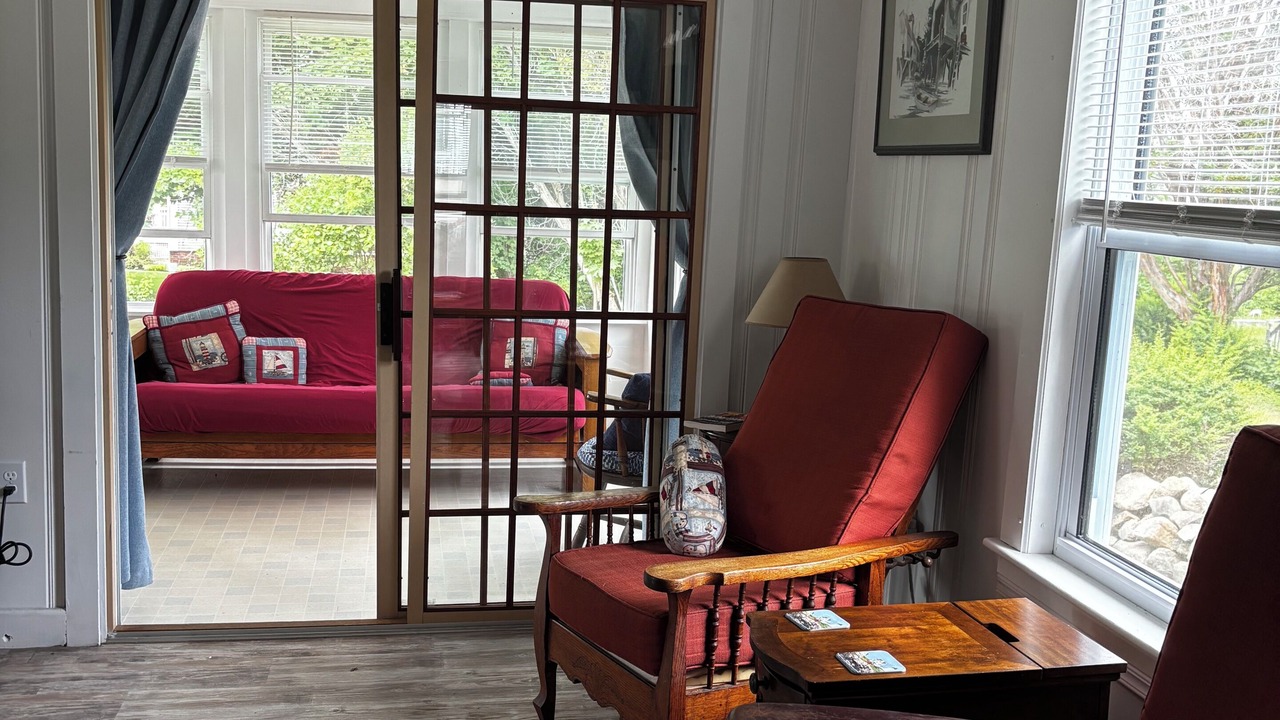 Photo of Livingroom in York Beach