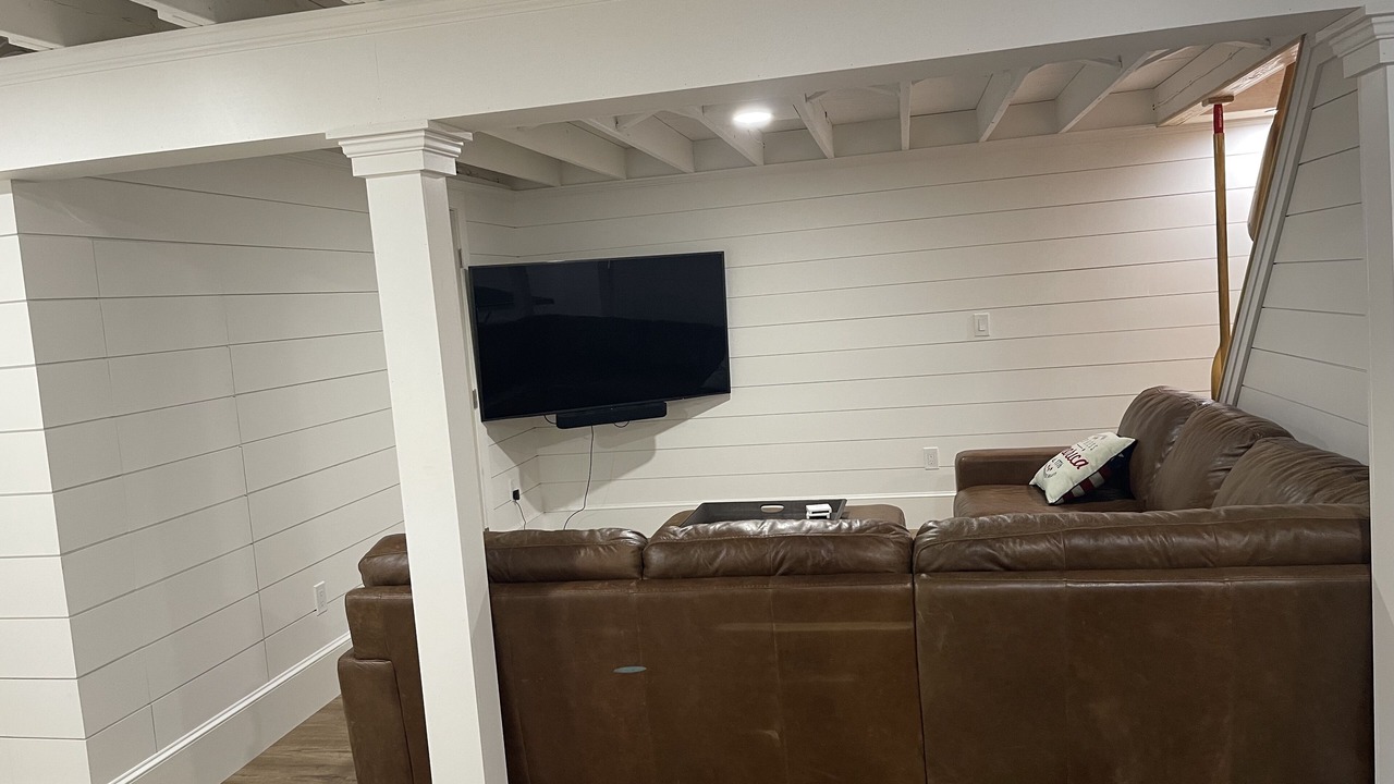 Photo of Livingroom in Mashpee