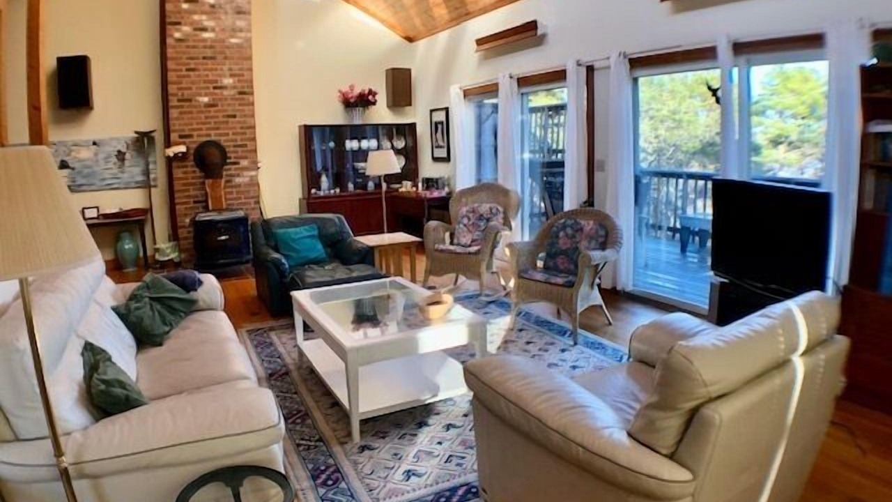 Photo of Livingroom in Pleasant Point