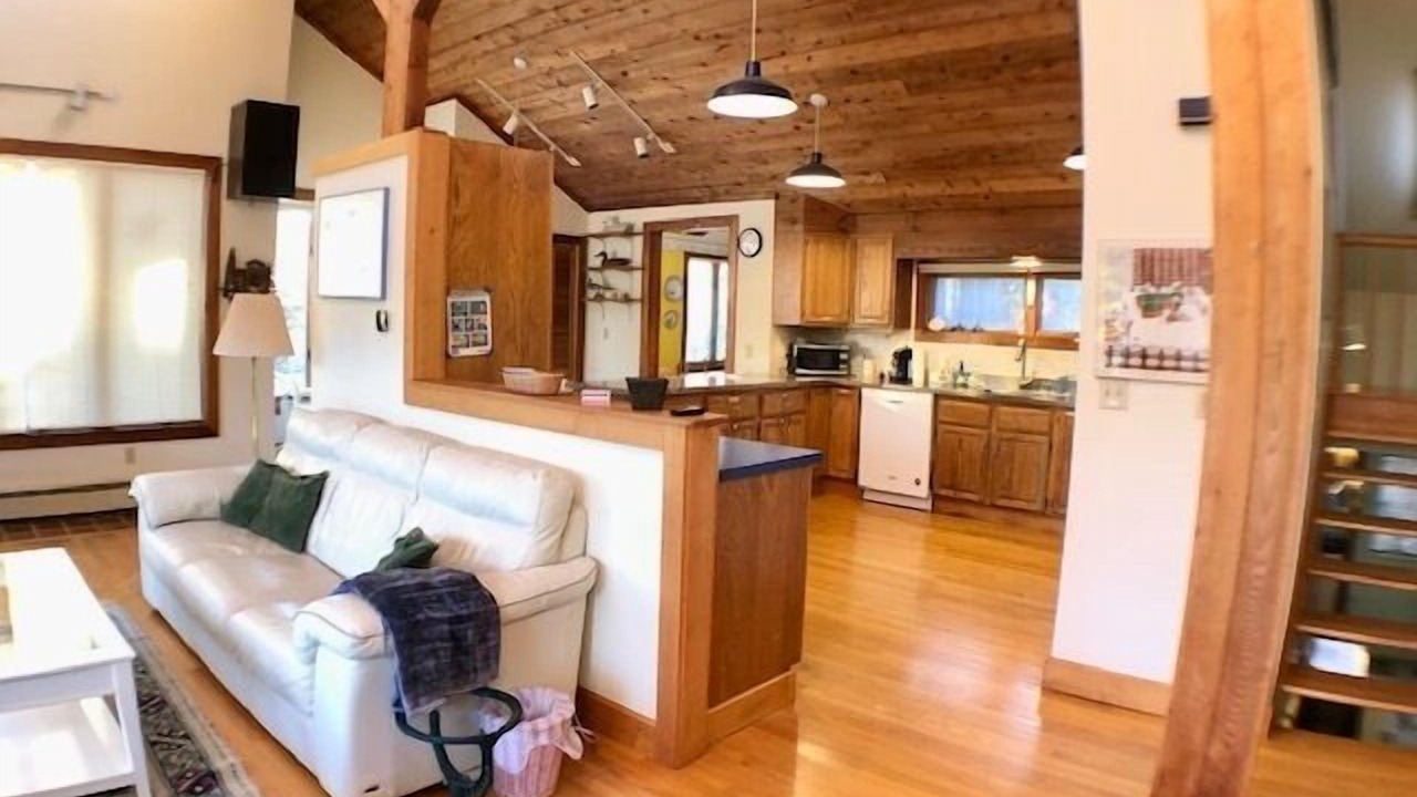 Photo of Livingroom in Pleasant Point