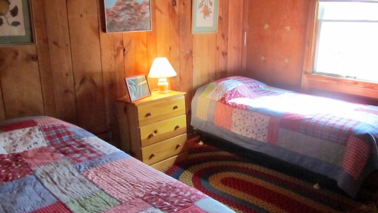Photo of Bedroom in Indian Neck Heights