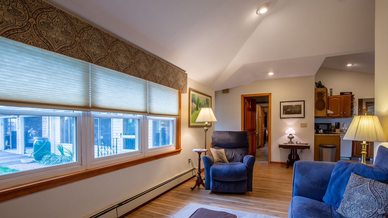 Photo of Livingroom in Newport East
