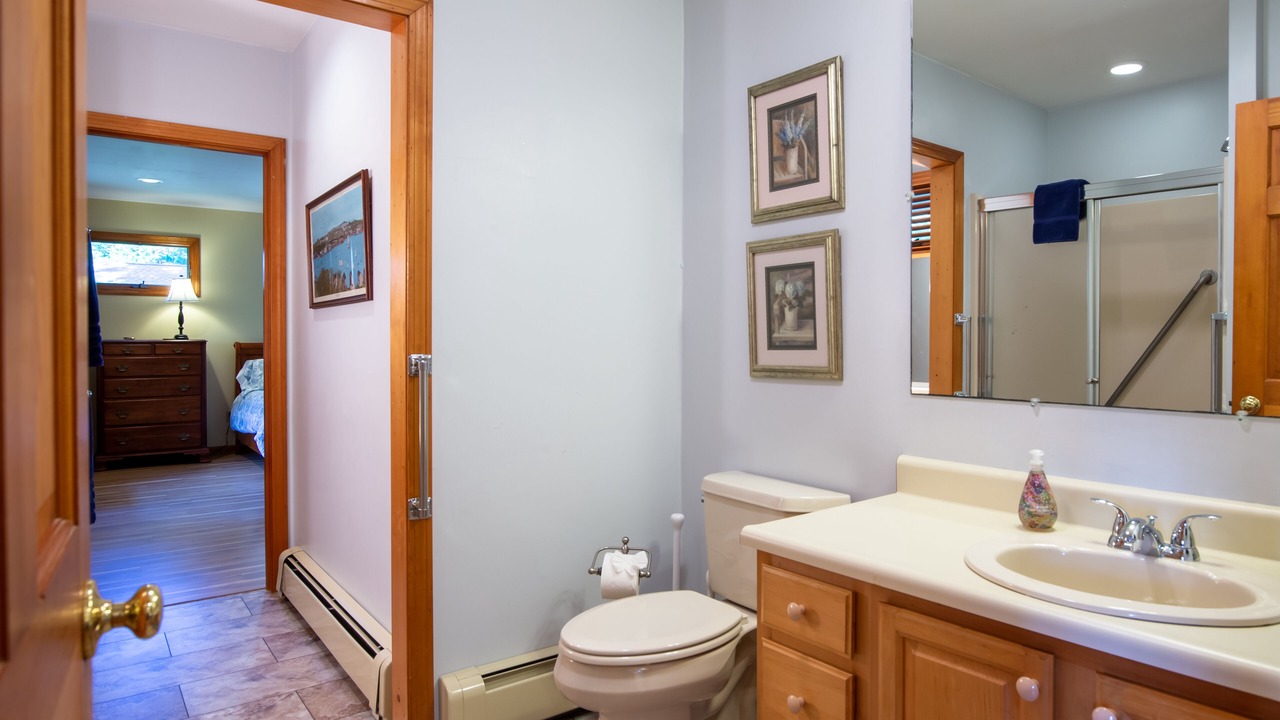 Photo of Bathroom in Newport East