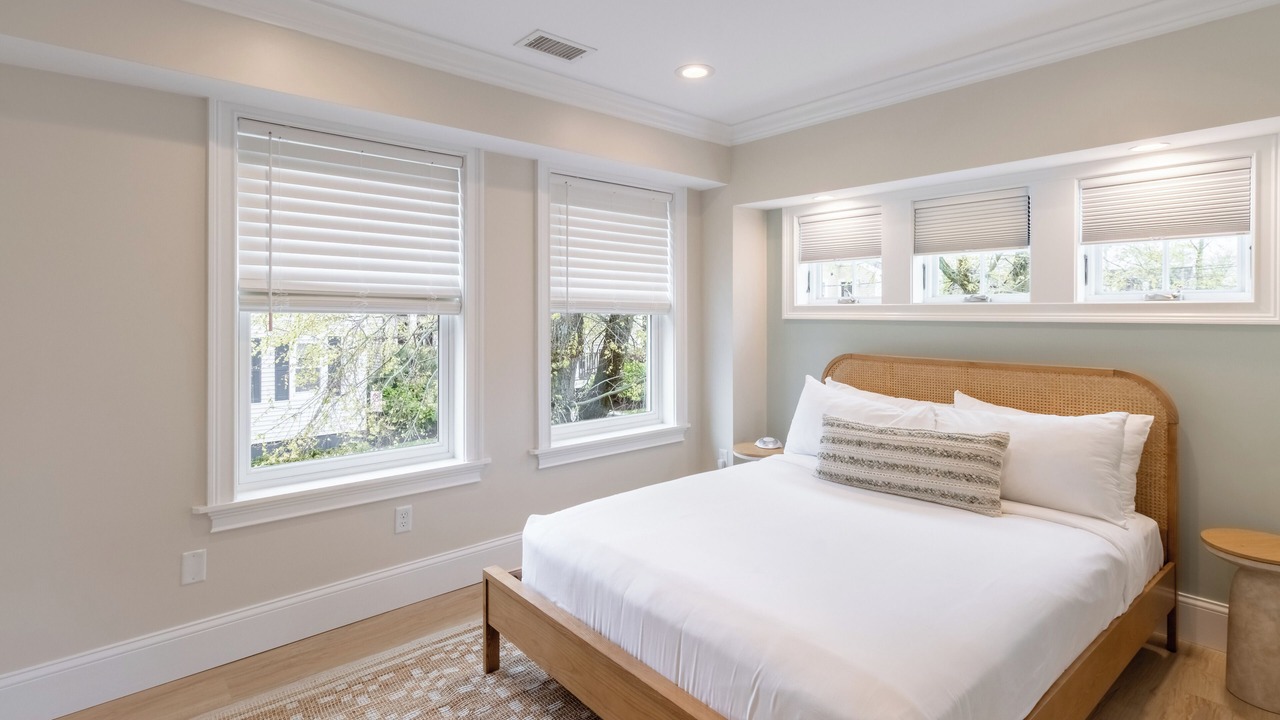 Photo of Bedroom in Yachting Village