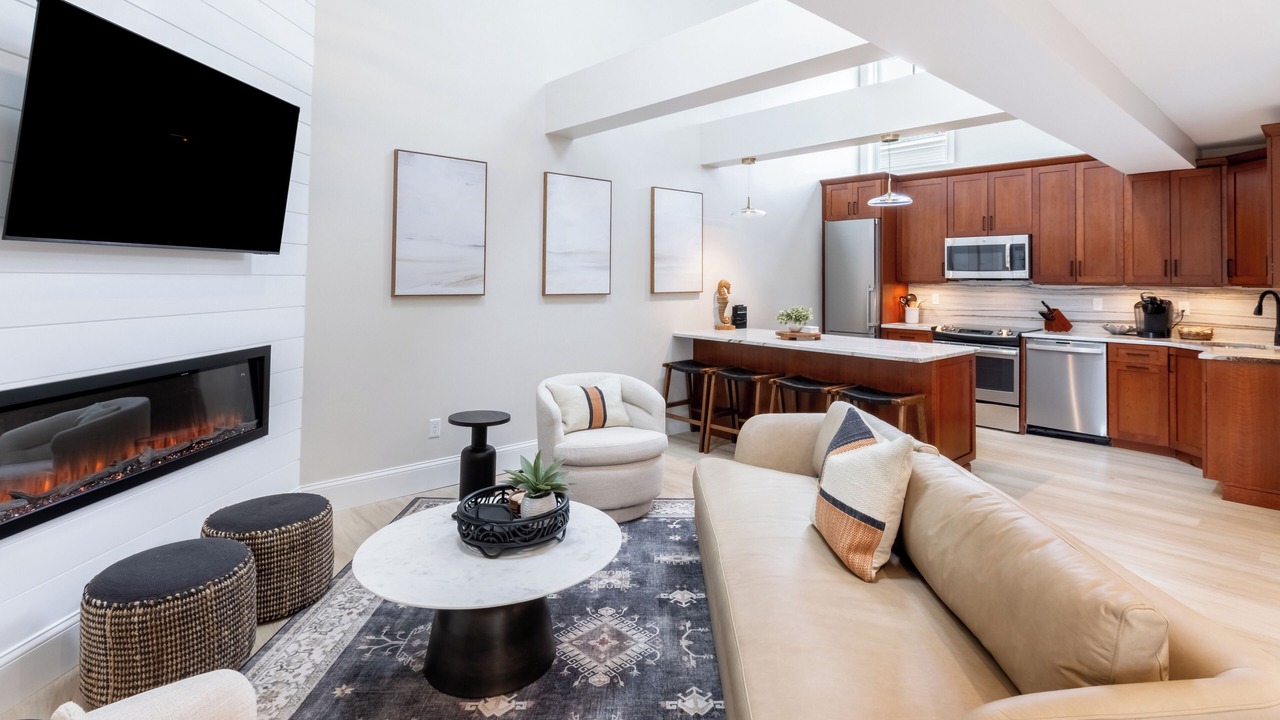 Photo of Livingroom in Yachting Village