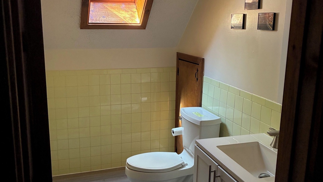 Photo of Bathroom in The Bluffs