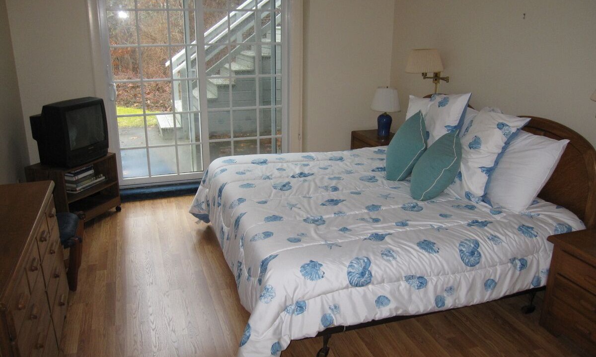 Photo of Bedroom in North Chatham