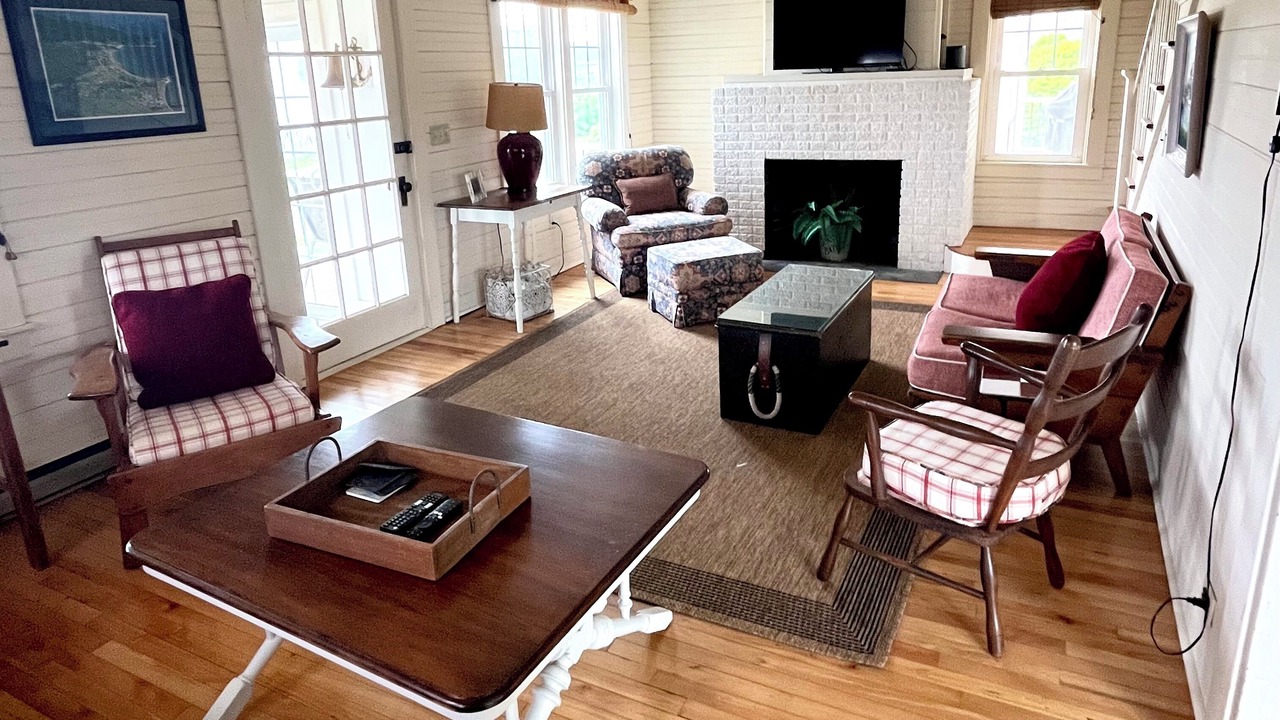 Photo of Livingroom in Kennebunk
