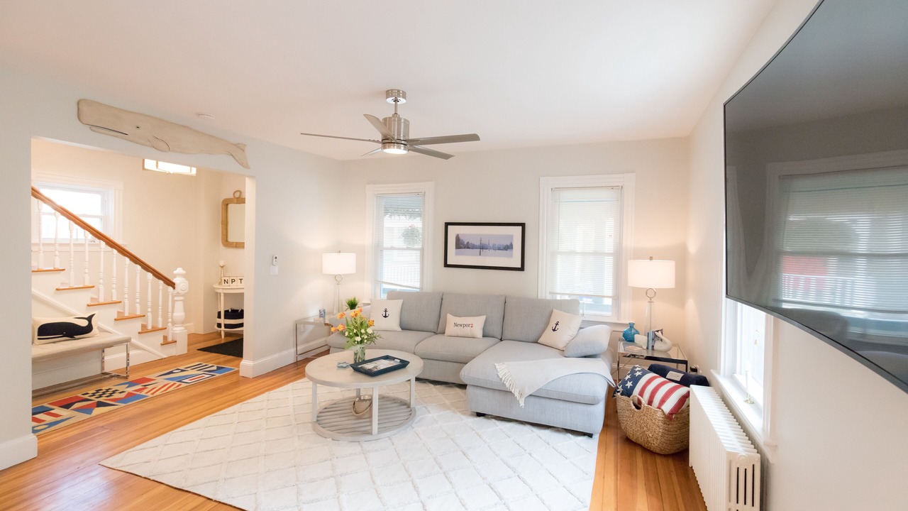 Photo of Livingroom in Yachting Village