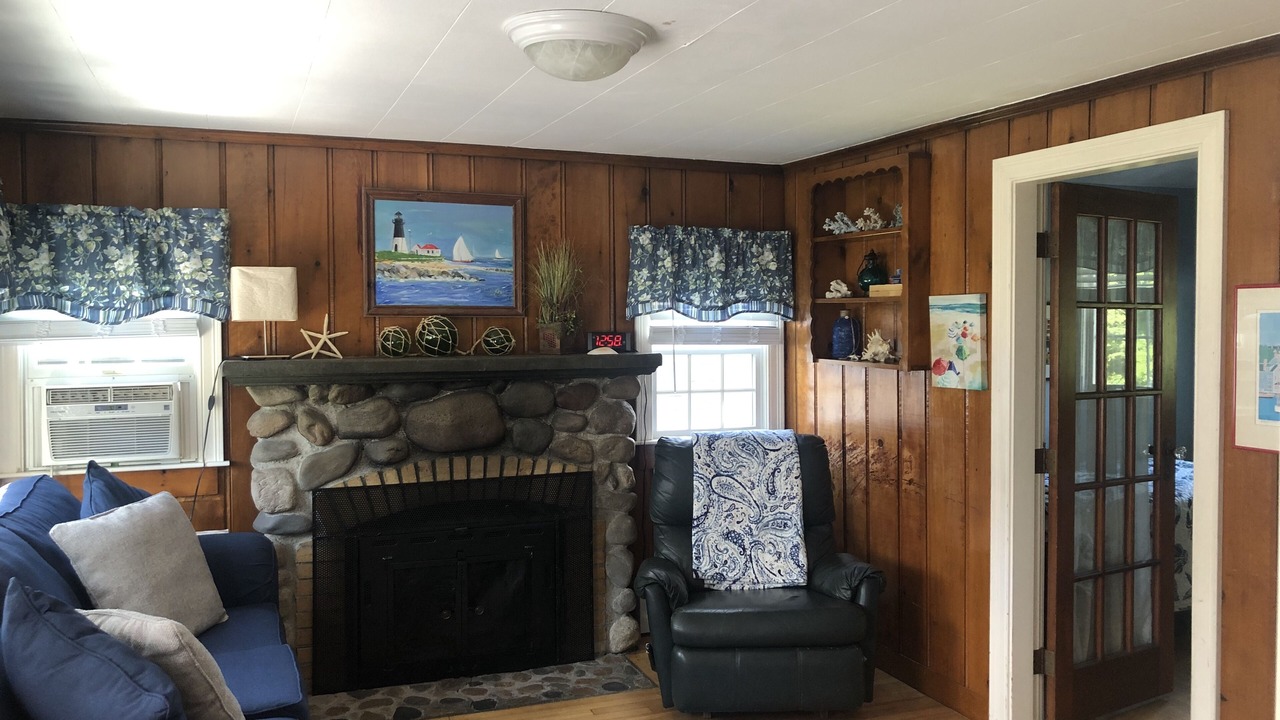 Photo of Bedroom in Narragansett