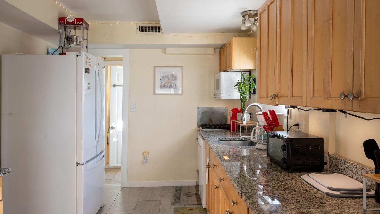 Photo of Kitchen in Hampton