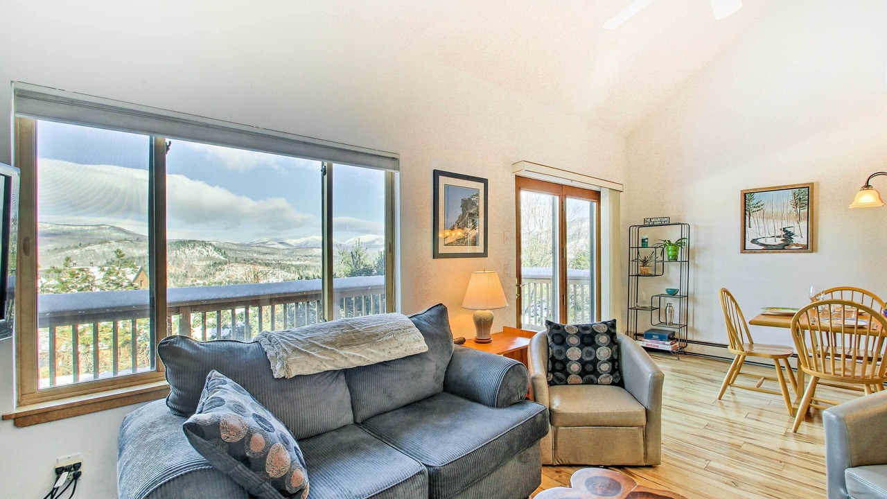 Photo of Livingroom in Carroll County