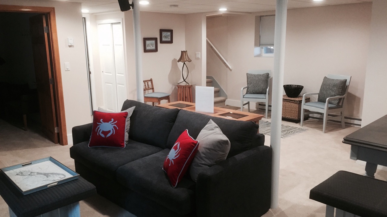 Photo of Bedroom in Jamestown Shores